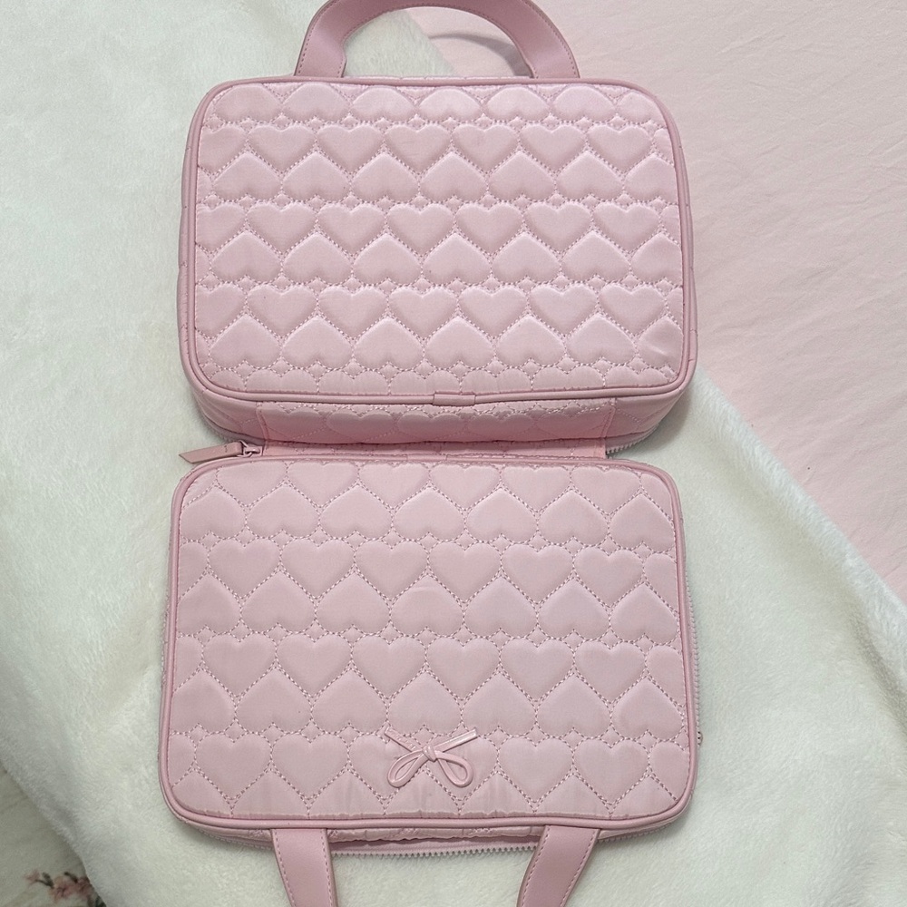 Betsey Johnson Pink Quilted Makeup Bag - Picture 8 of 10